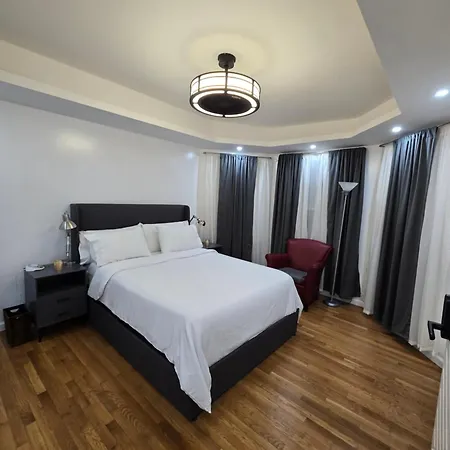Beautiful Boston Bedroom - New Renovation Exterior foto